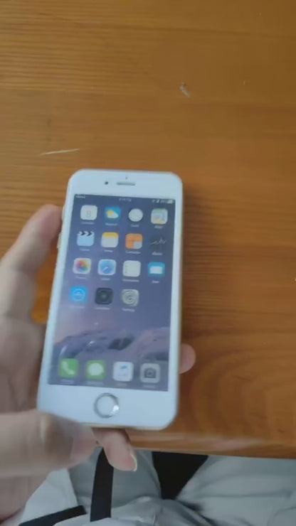 iPhone Look-Alike Stun